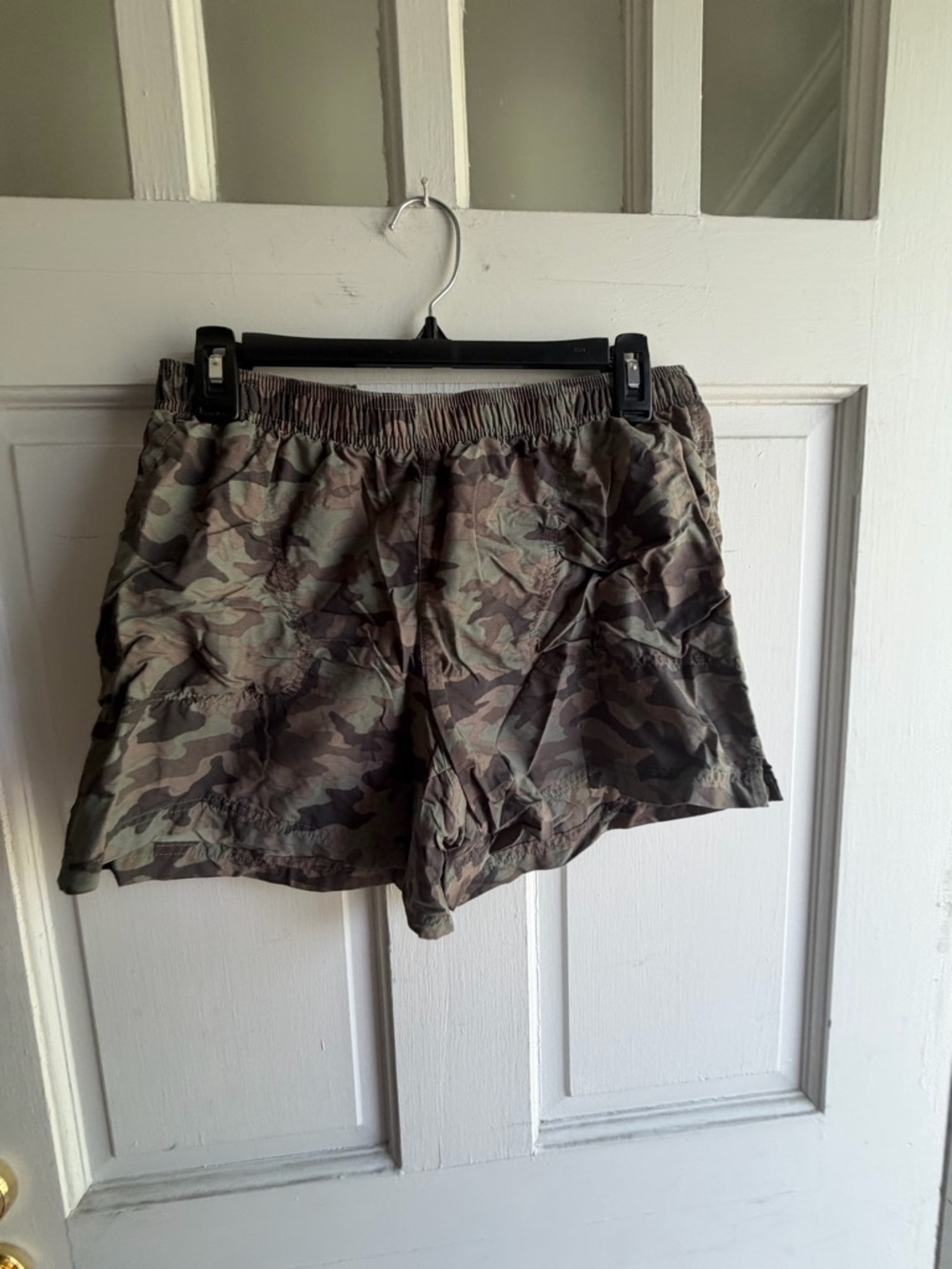 Columbia Women's Camouflage Elastic-Waist Shorts - Olive Camo